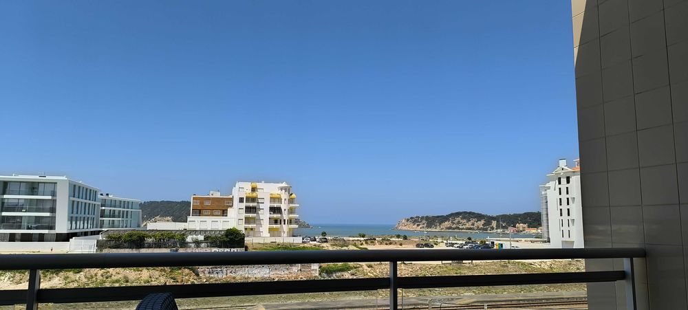 Apartamento T3 c/ Piscina em São Martinho do Porto