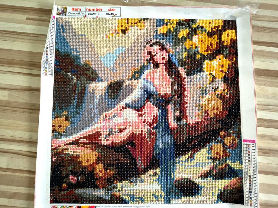Gotowy Haft Diamentowy 40x40 cm – Dziewczyna nad Wodospadem (Rękodzieło)