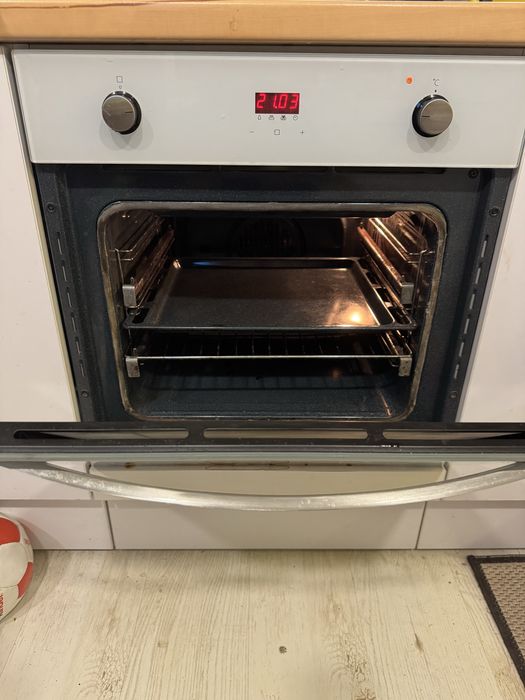 Духова шафа PYRAMIDA F 84 EIX-P White luxe