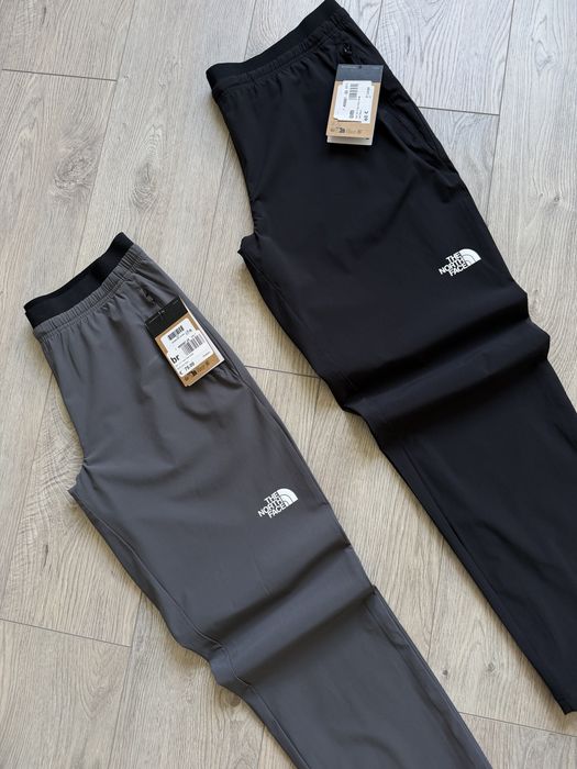 Нейлоновые штаны The North Face 2026 (ТНФ)