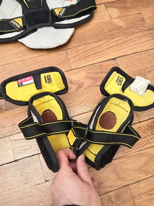 Дітячі хокейні нагрудники та налокітники CCM Tacks AS1