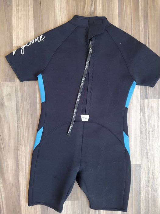 Костюми для дайвінгу