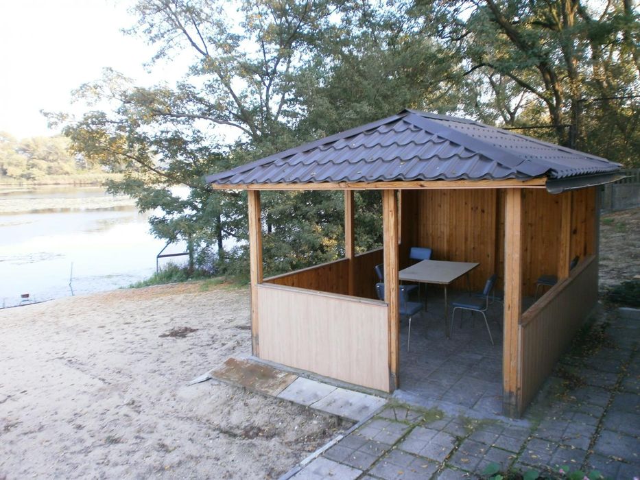 Земельна ділянка в с. Розумівка, під заміський клуб та ін.