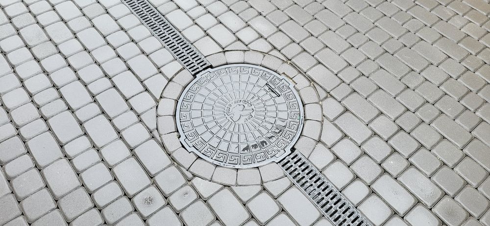 Układanie kostki brukowej
