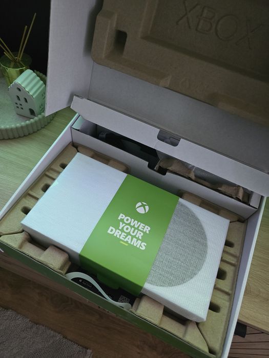 Konsola Xbox Series S jak nowa