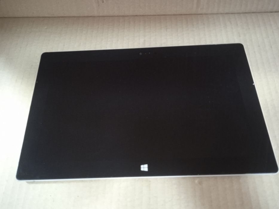Microsoft Surface RT 1572 "32gb"