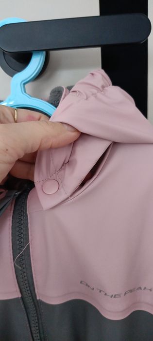 Kurtka nieprzemakalna na polarze