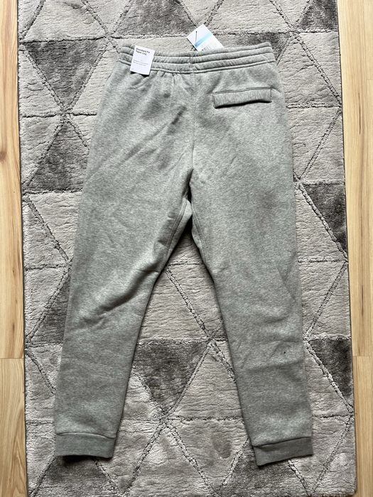 Spodnie dresowe Nike