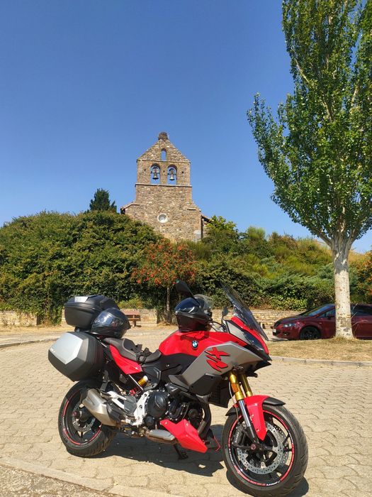 Mota BMW F900XR .