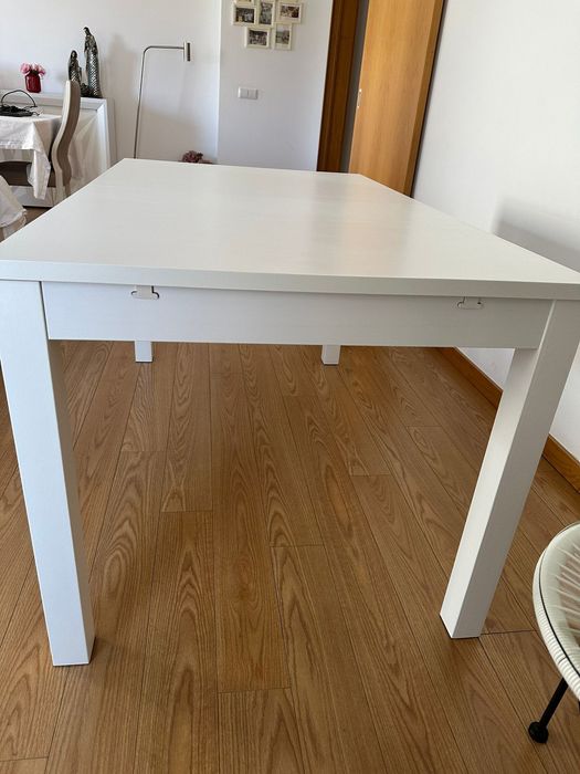 Mesa de jantar / sala de estar