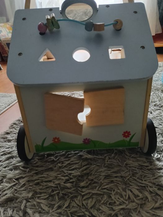 Chodzik, pchacz ,jeździk dla dziecka