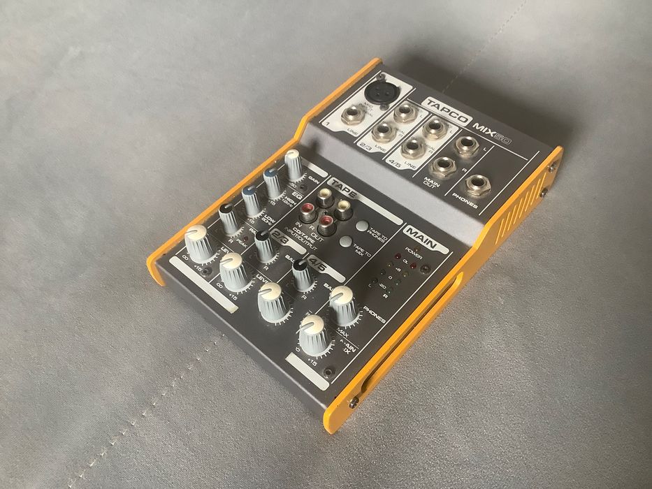 Mikser analogowy Tapco Mix50 audio sprawny