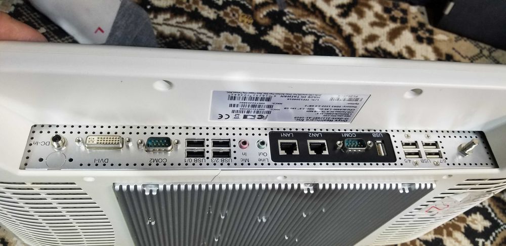 Сенсорний Моноблок ONYX 2122gst a1 1010  Touch