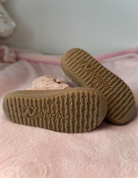 Новая детская обувь Naturino размер 20