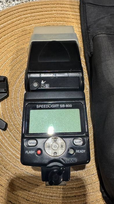Фотоспалах Nikon SB-800 Speedlight