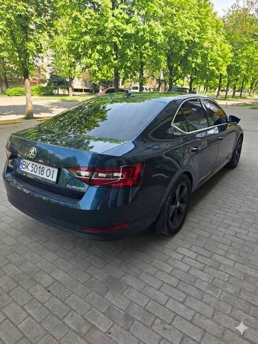 Продам Skoda superb 2,0 дизель