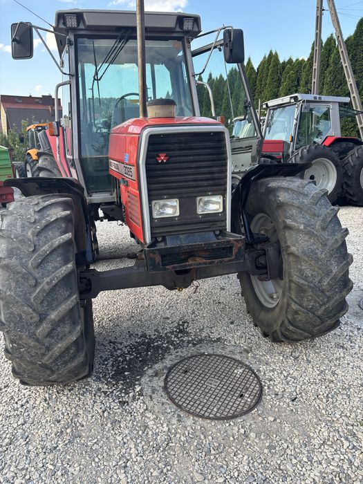 Ciągnik rolniczy Massey Ferguson 3085