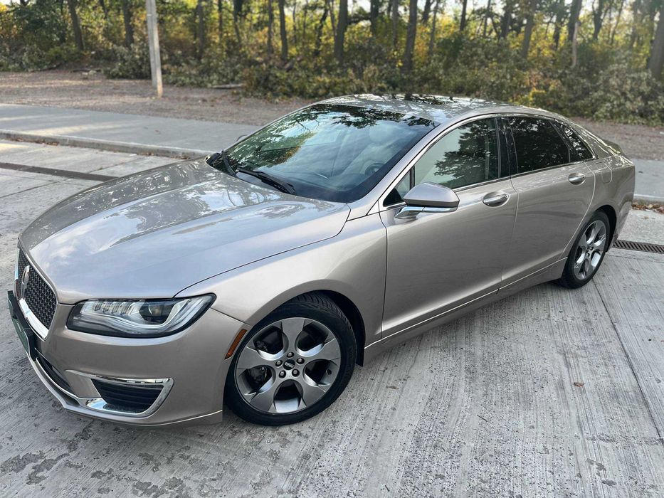 Lincoln MKZ
