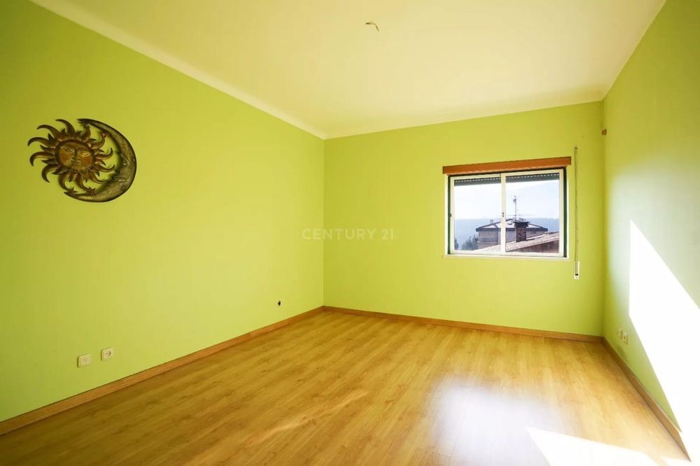 Moradia Exclusiva T3+2 em Serpins,Lousã