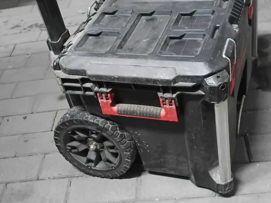 Milwaukee packaut skrzynia transportowa
