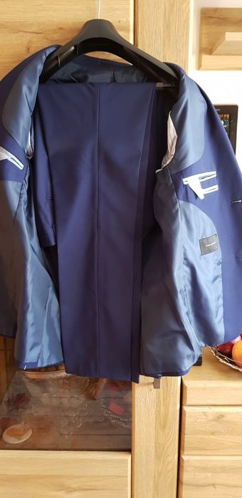 Elegancki Garnitur  Pako Lorente 50/182 jasny granat