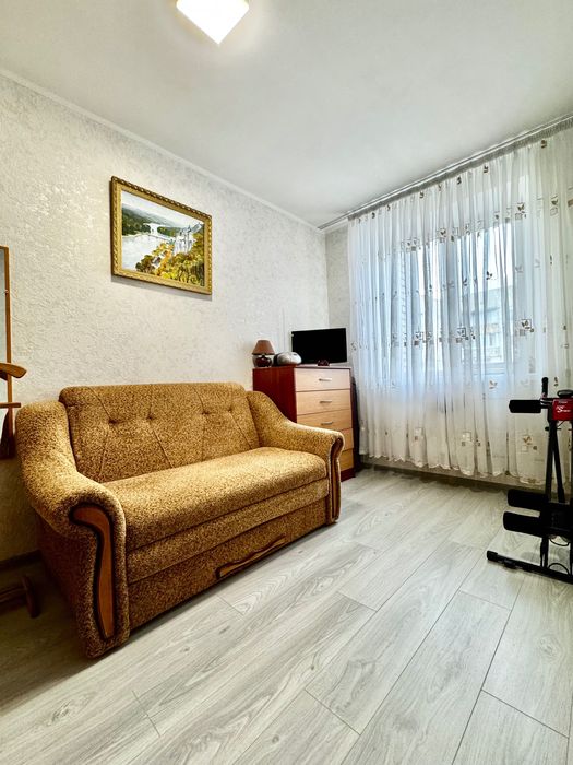 Красива 4-кімнатна з РЕМОНТОМ! Гарне планування! Найкращий район! A11