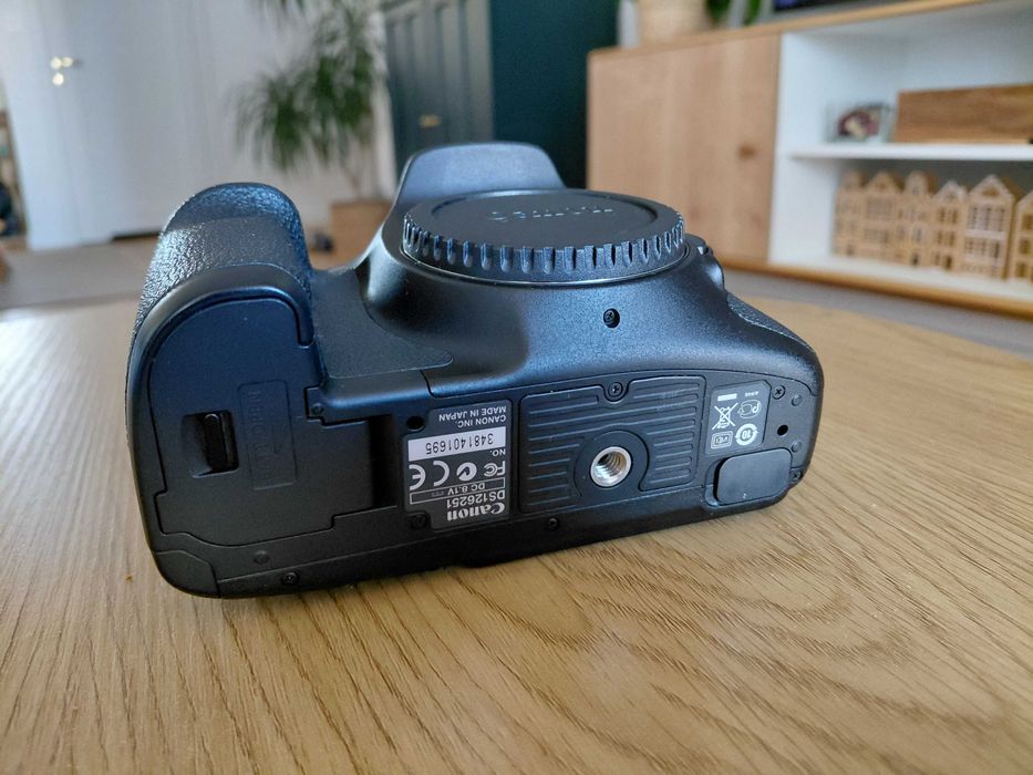 Canon eos 7d  idealny stan, niecałe 17,000 zdjęć