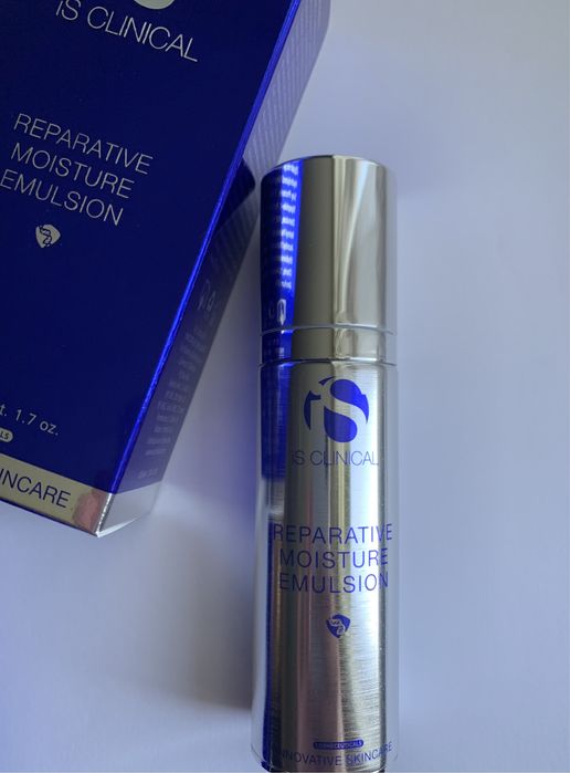 Зволожувальна емульсія iS Clinical Reparative Moisture Emulsion