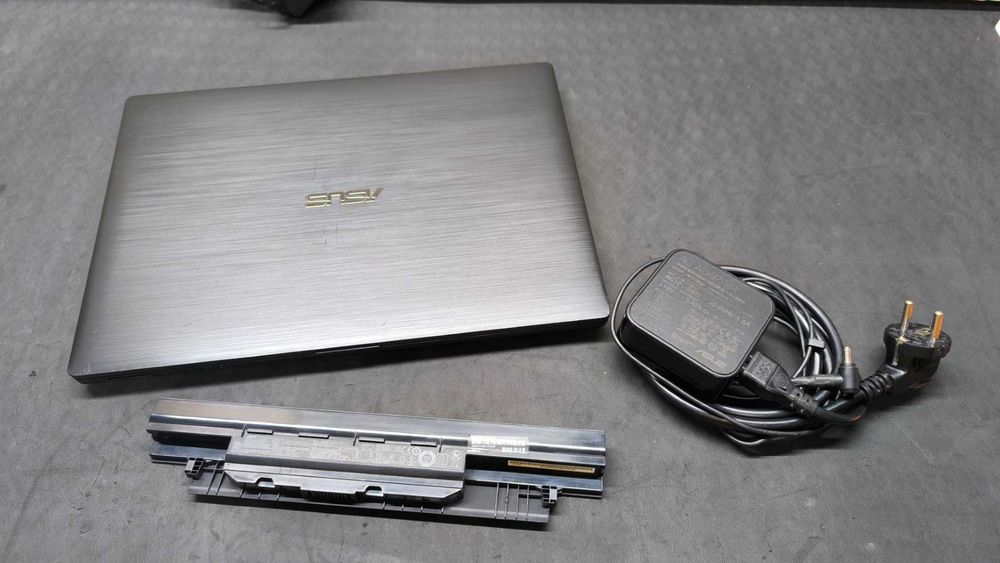 Portátil Asus Pro P2440UQ-FA0057 i7