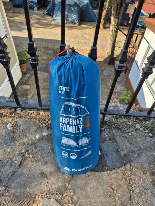 Tenda Quechua Arpenaz 4 pessoas e avançado