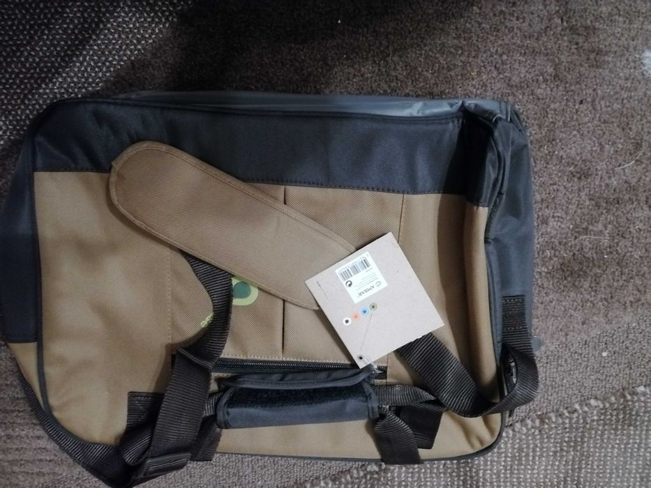 Mochila/Pasta castanha marca Ambar