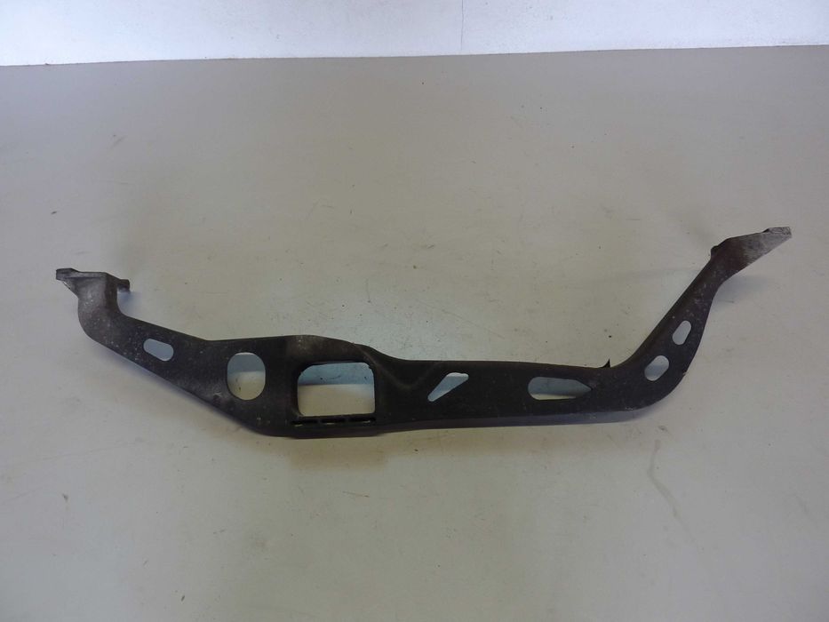 AUDI A6 C7 A4 B8 lift wspornik belka podpora silnika 8K0.199521Q