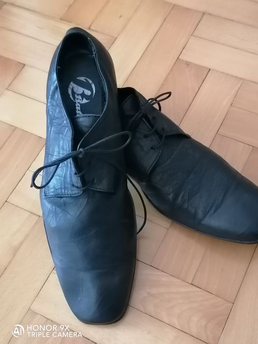 Buty skóra naturalna Bata