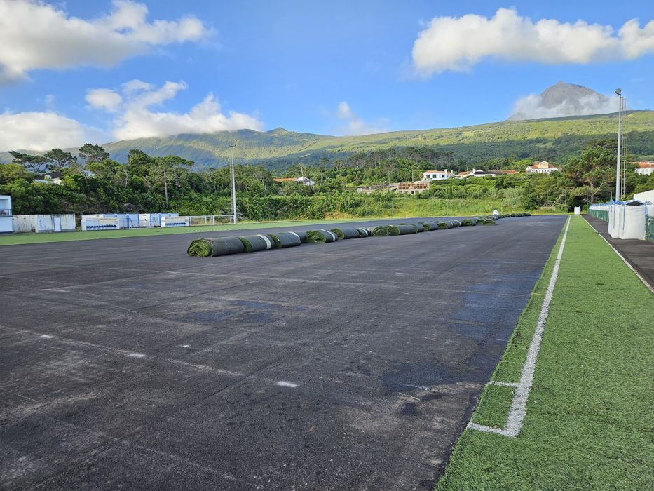 Relva Sintética Usada