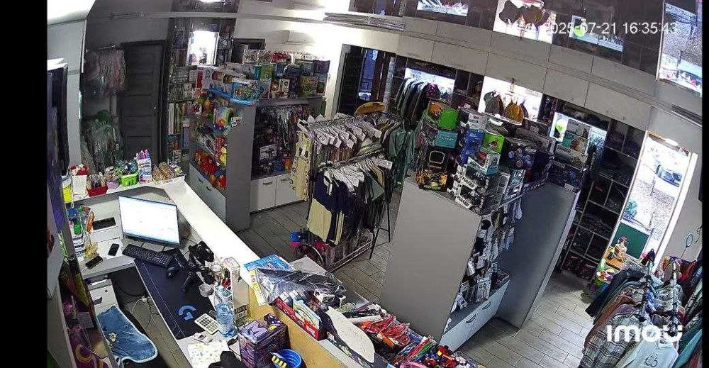 Продам Бізнес Дитячі Крамниці одягу та іграшок в Запоріжжі