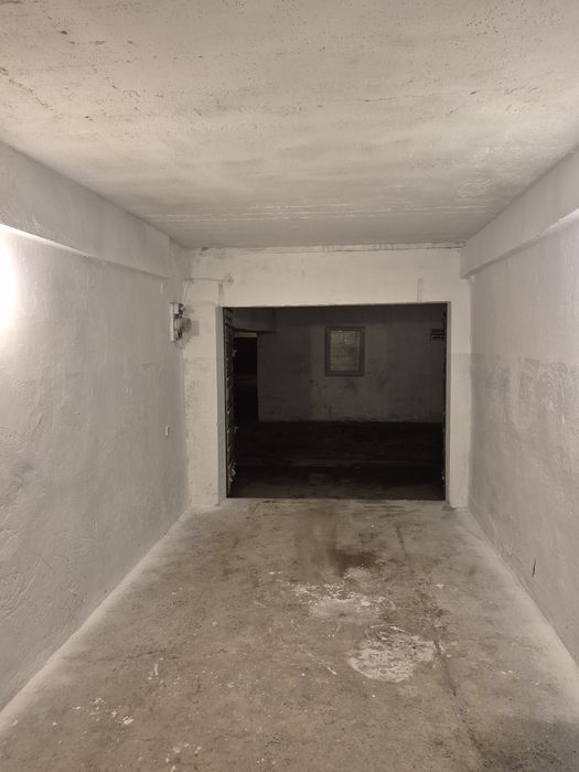 Garaz murowany Rodakowskiego - Widok 3