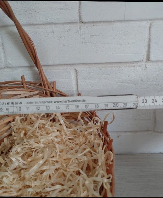 Koszyk wiklinowy prezentowy