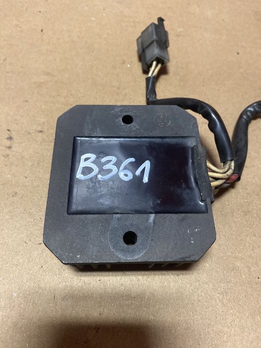 Yamaha Virago XV 500 / 750 / 920 / 550 regulator napięcia B361