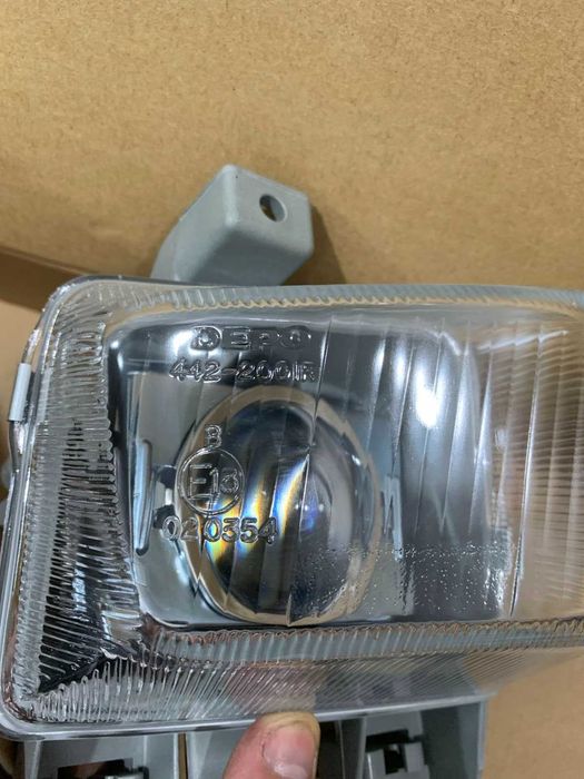 Противотуманна фара передняя прав (h3) opel astra f
