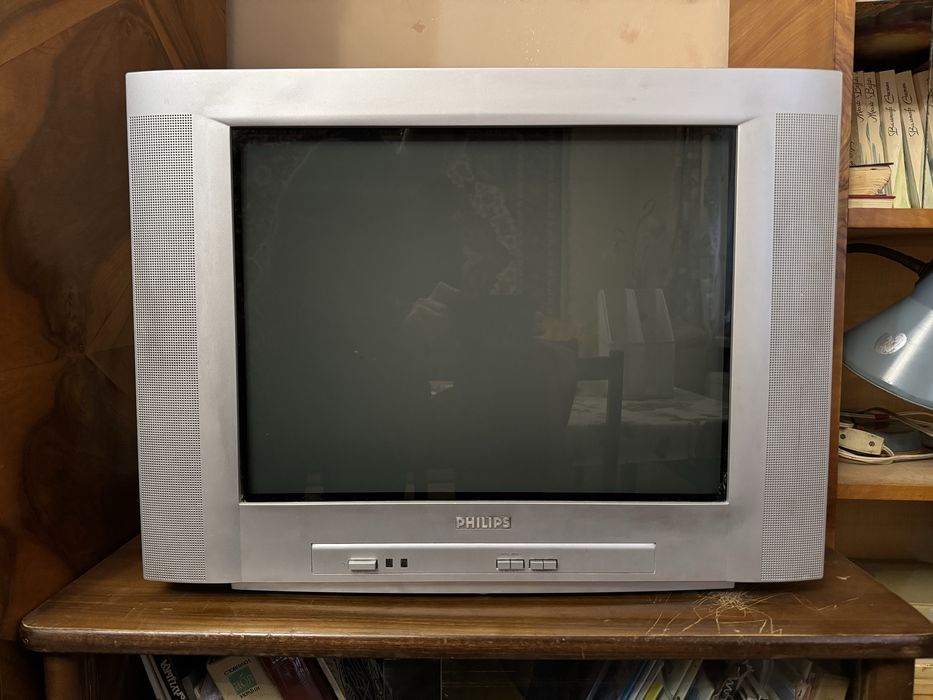 Телевізор Philips 21” (кінескопний) з пультом, робочий 2006 рік