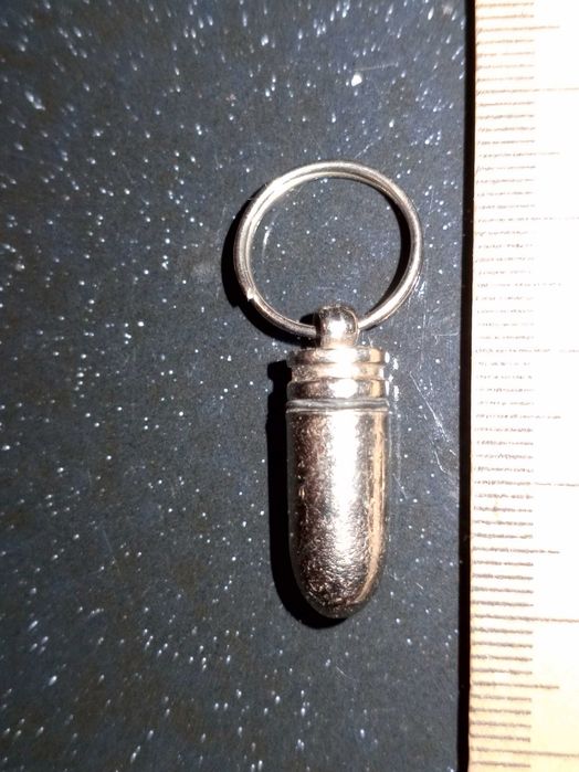 Кулон пуля с секретом (кейс).