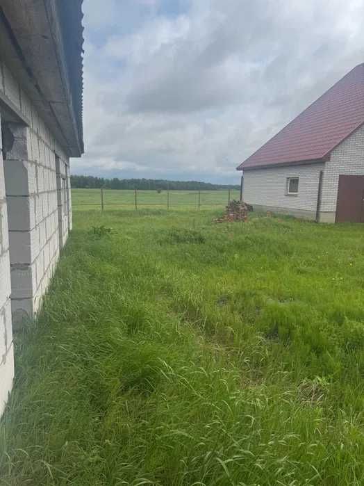 Продам будинок с.Наливайківка.Підсобні приміщення,Гараж,Сад,Газ