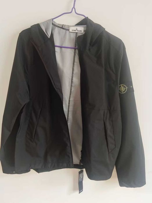 Kurtka z kapturem Stone Island w kolorze czarnym  XXL