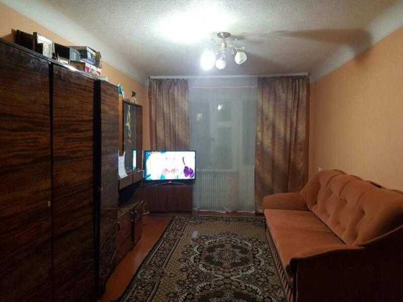 Продам 1 к. із. квартиру поліпшеного планування на Одеській