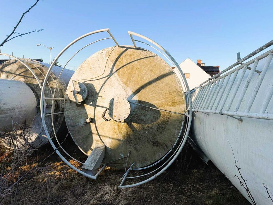 Silos na cement / materiały sypkie 75 m3 (90t) fi 3,2m
