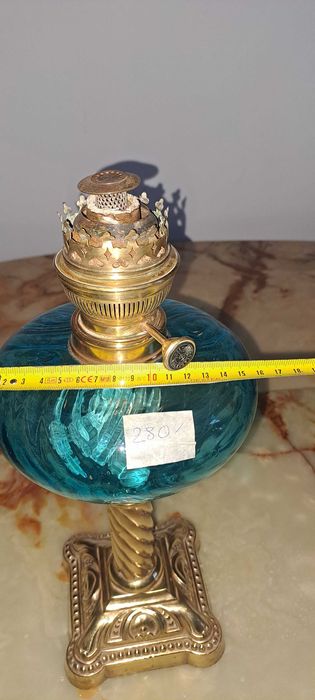 Masywna podstawa oraz orginalny kolor zbiornika niebieski duży