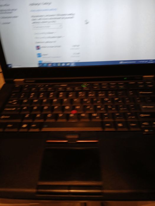 Sprzedam laptopa lenowo