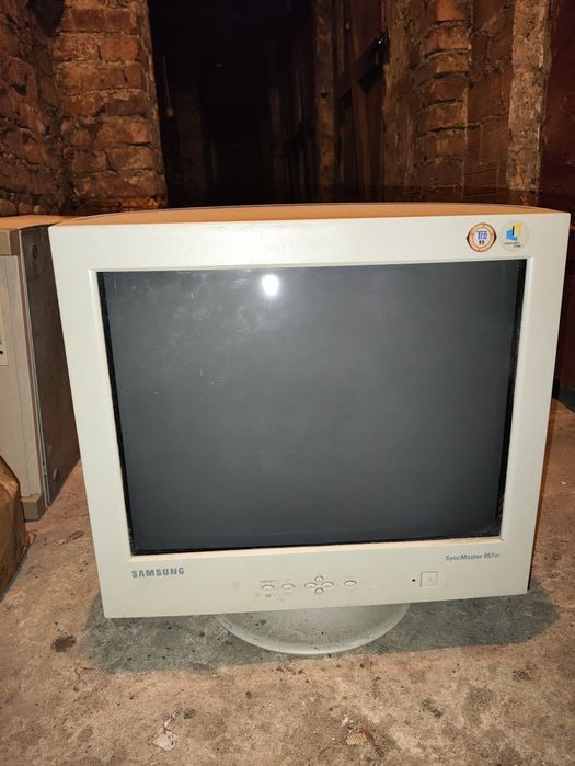 Samsung SyncMaster 957df