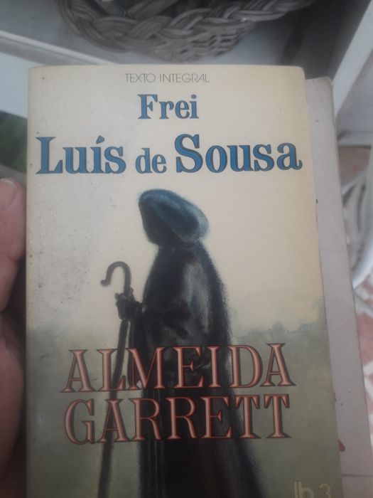 Livros de literatura  Nacional e internacional