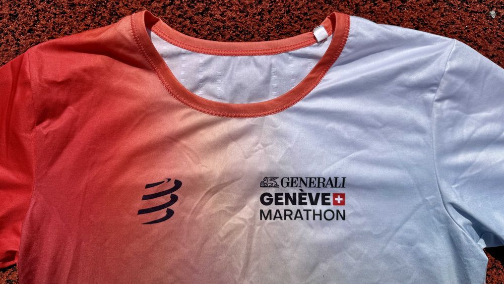 Жіноча термофутболка, термобілизна COMPRESSPORT